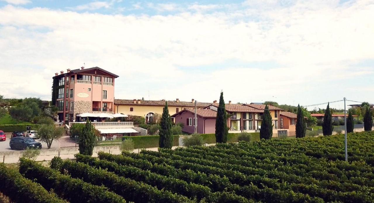 Bertoletta Village Apartments Peschiera del Garda Eksteriør bilde