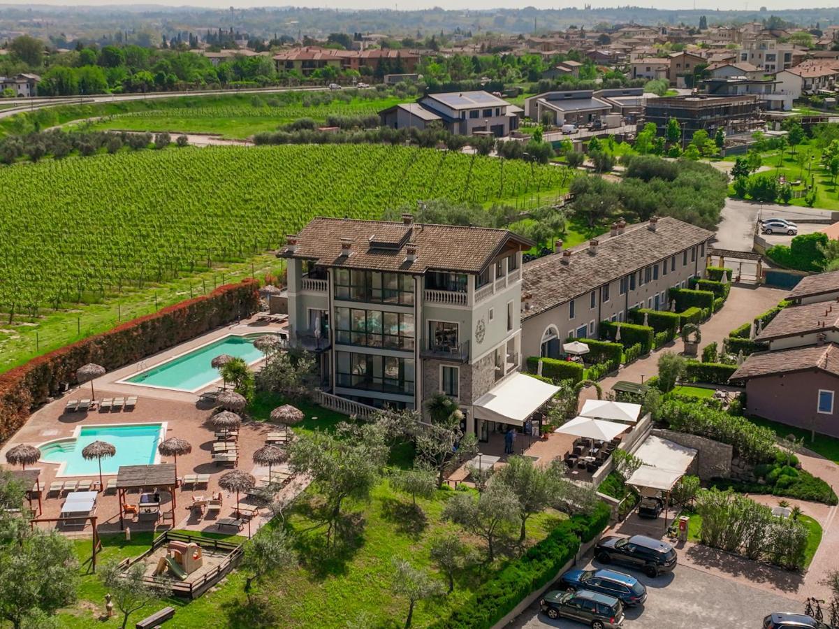 Bertoletta Village Apartments Peschiera del Garda Eksteriør bilde