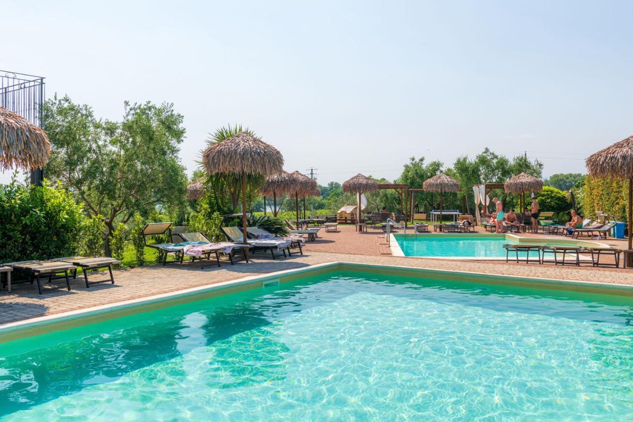 Bertoletta Village Apartments Peschiera del Garda Eksteriør bilde