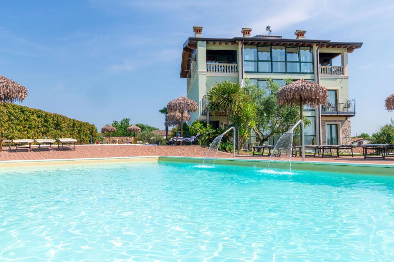 Bertoletta Village Apartments Peschiera del Garda Eksteriør bilde