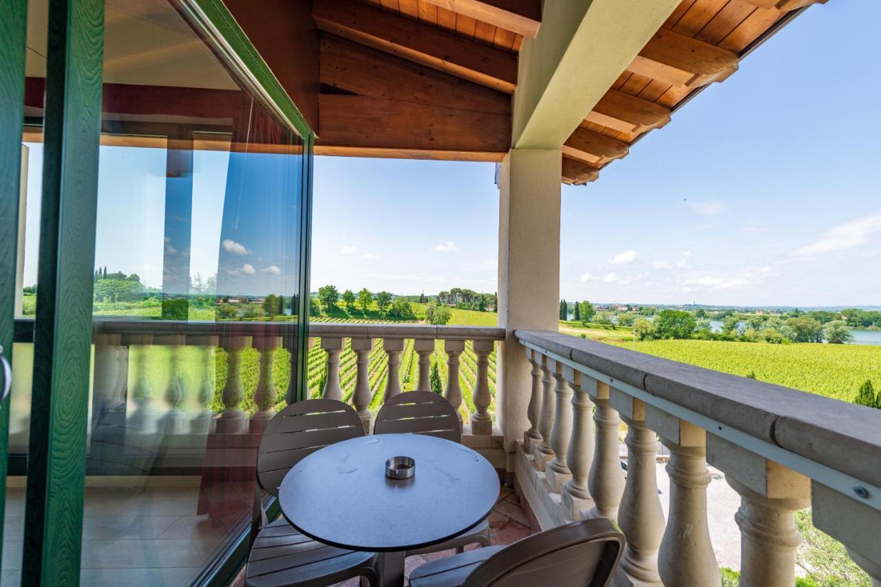 Bertoletta Village Apartments Peschiera del Garda Eksteriør bilde